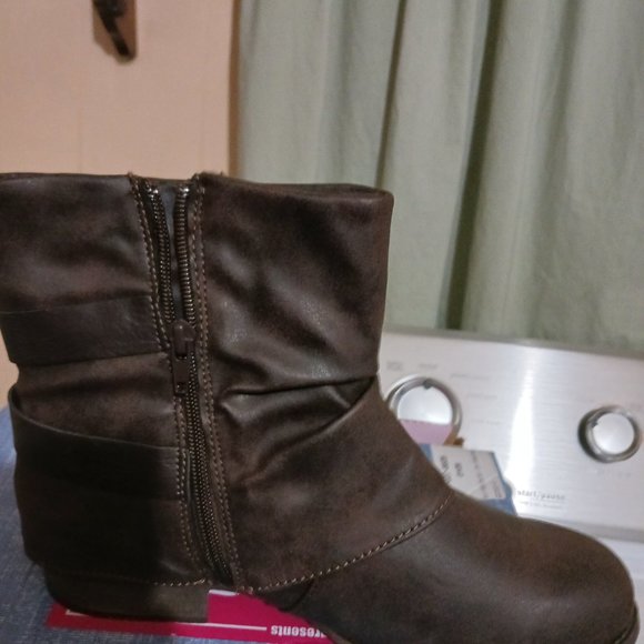 Pop dark brown boots nwt - Picture 2 of 5
